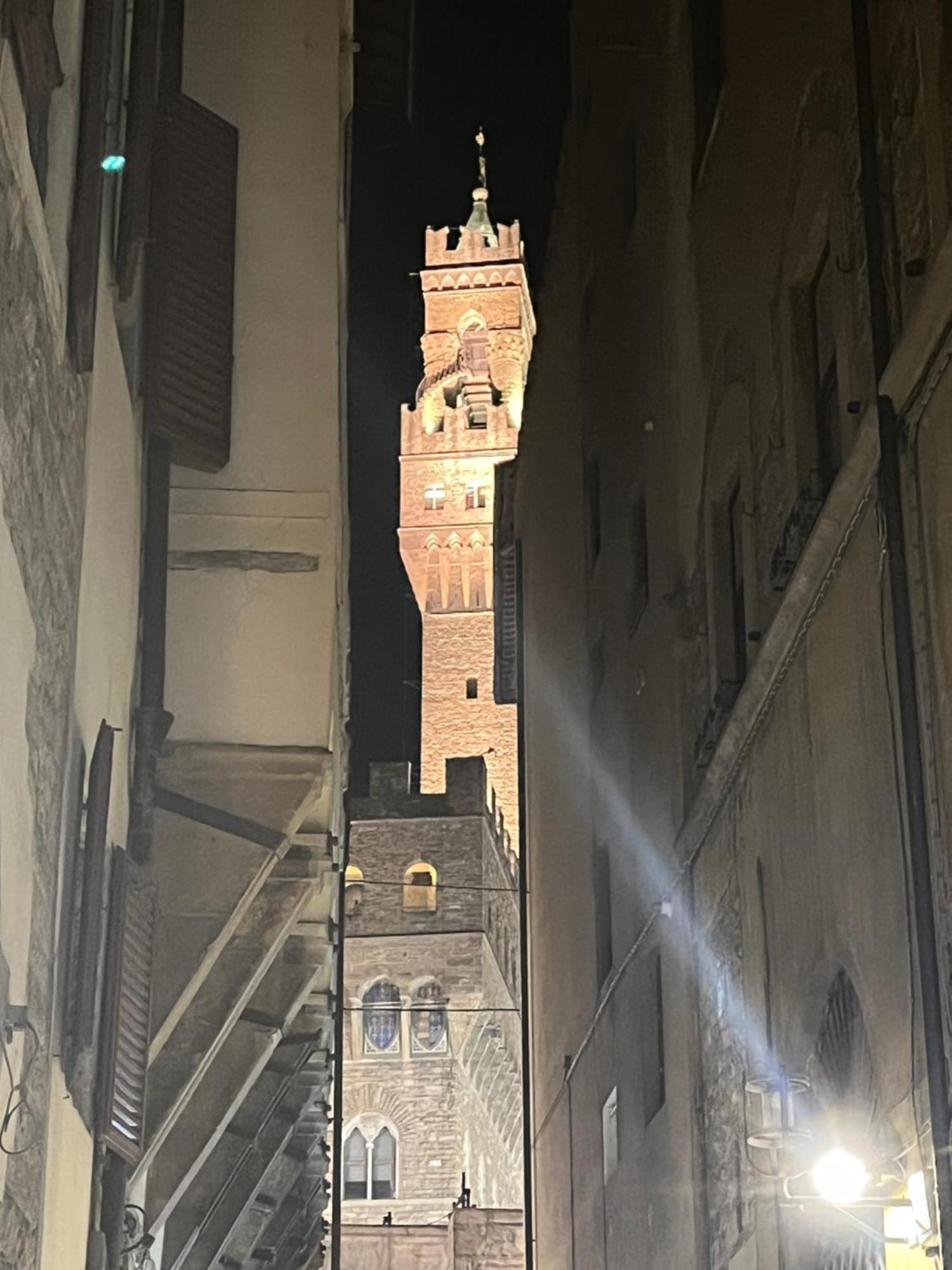 Cozy Duomo Dante Uffizi Firenze Central Bagian luar foto